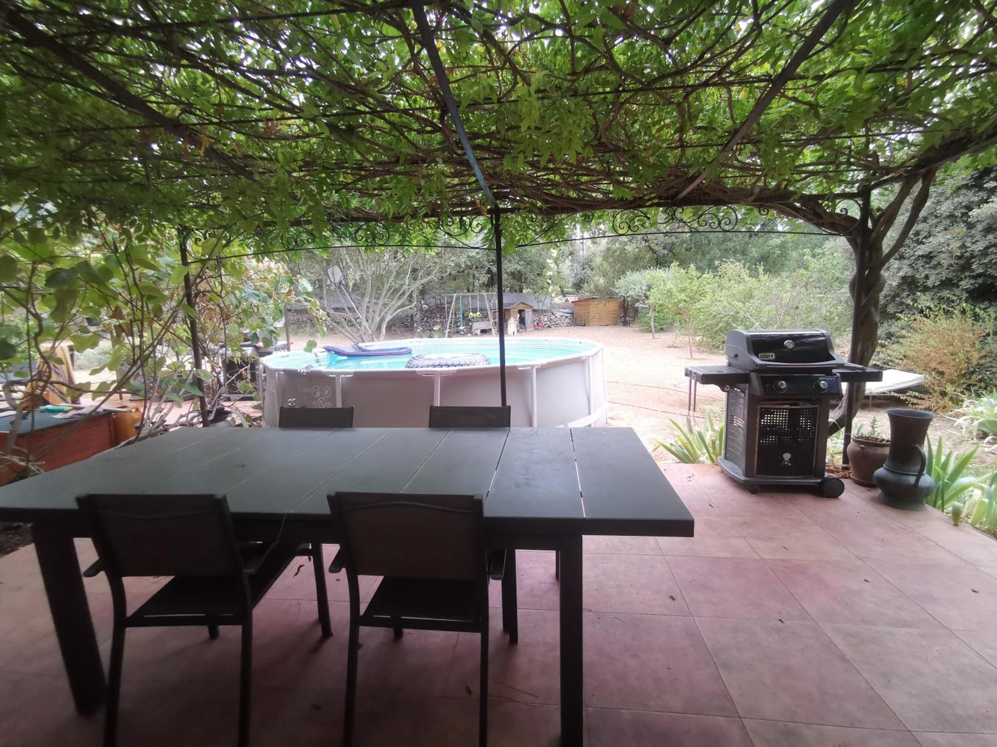 T2 indépendant terrasse et piscine au calme Var sud de la France Flassans-sur-Issole Esterno foto